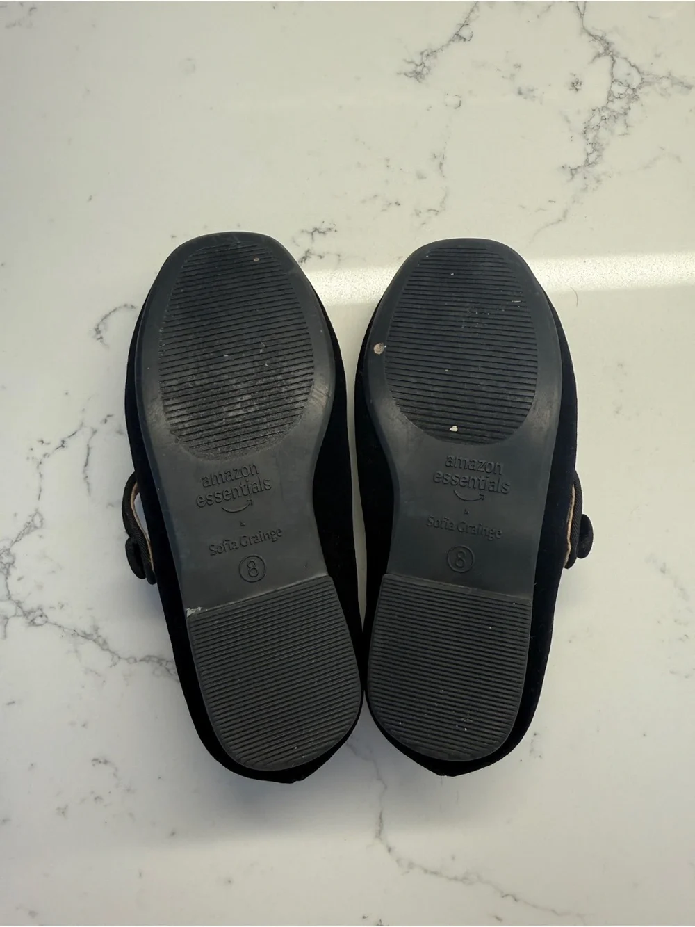 Amazon Essentials soft black